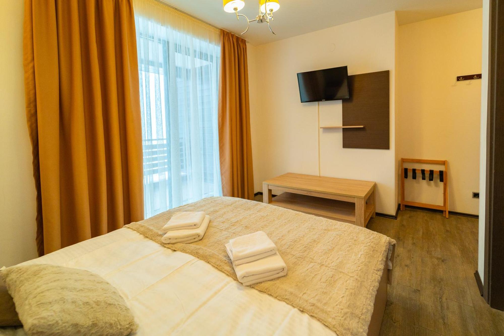 Fabulous Views Silver Mountain 3 Rooms Apartment ポイアナ・ブラショフ エクステリア 写真